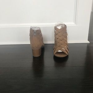 New City Classified Block Strapy Sandal